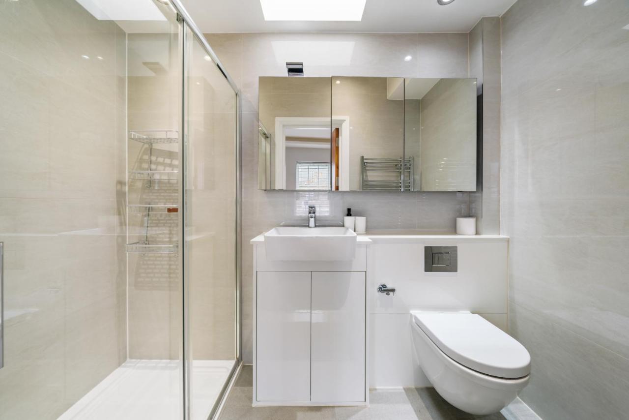 Modern 4 Bedroom Townhouse With Cinema Room In The Heart Of London Se1 Екстериор снимка